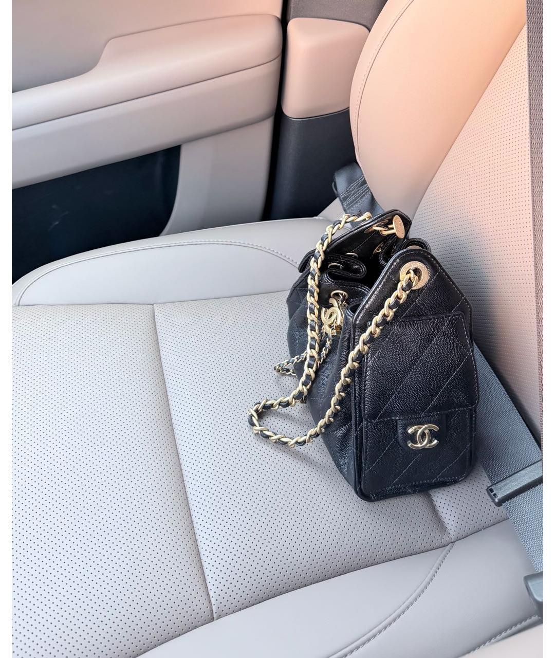 CHANEL Черная кожаная сумка через плечо, фото 2