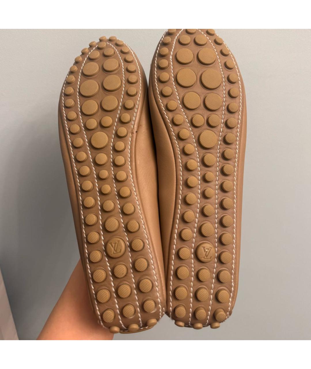 LOUIS VUITTON Бежевые кожаные балетки, фото 5