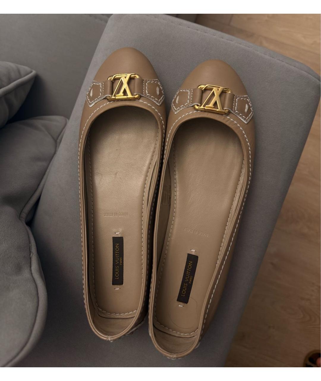 LOUIS VUITTON Бежевые кожаные балетки, фото 7