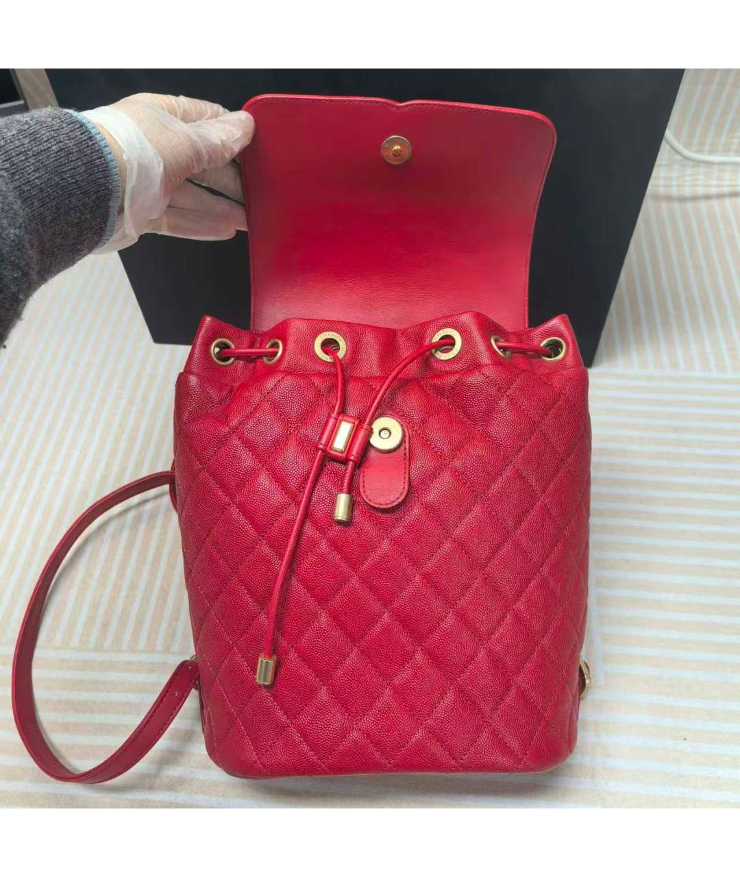 CHANEL Красный кожаный рюкзак, фото 7
