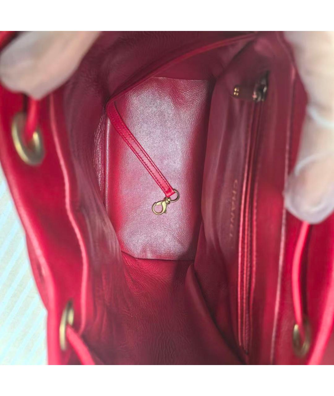 CHANEL Красный кожаный рюкзак, фото 8