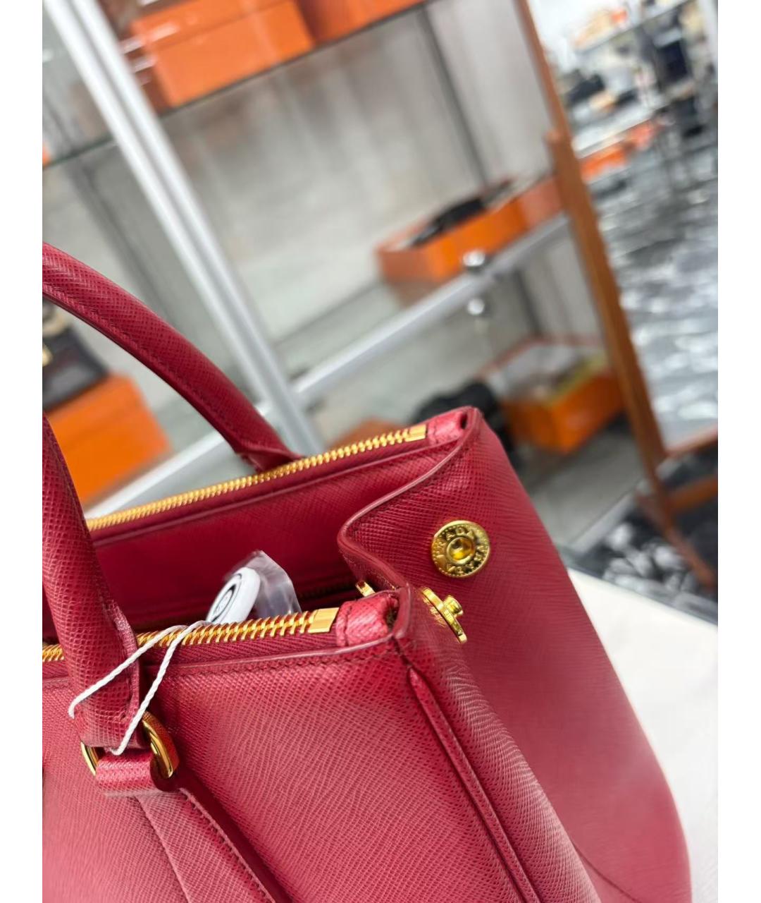 PRADA Красная кожаная сумка с короткими ручками, фото 4