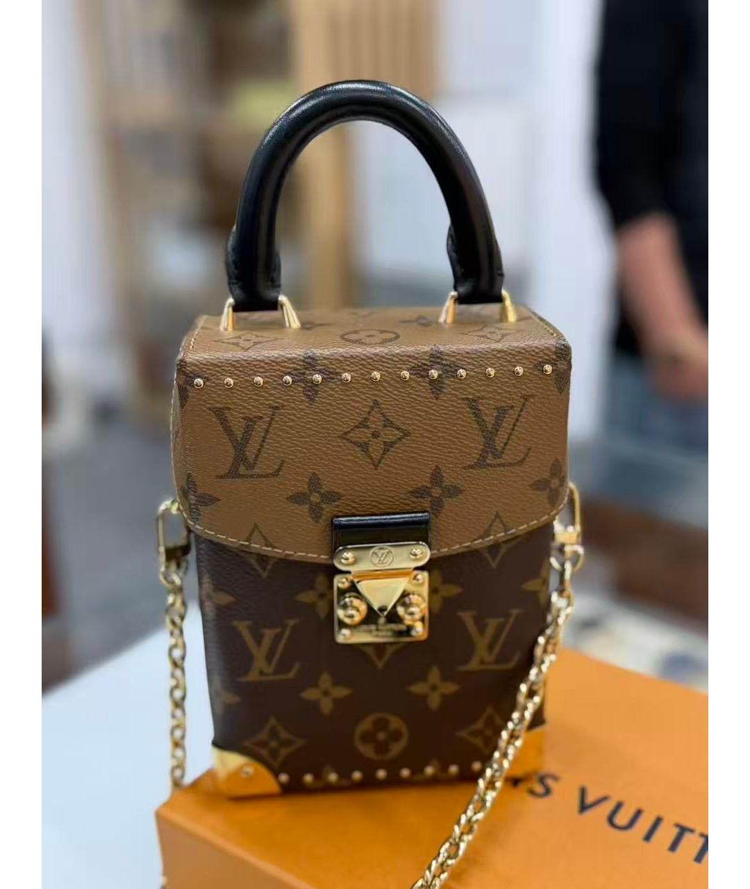 LOUIS VUITTON Коричневая сумка через плечо, фото 2