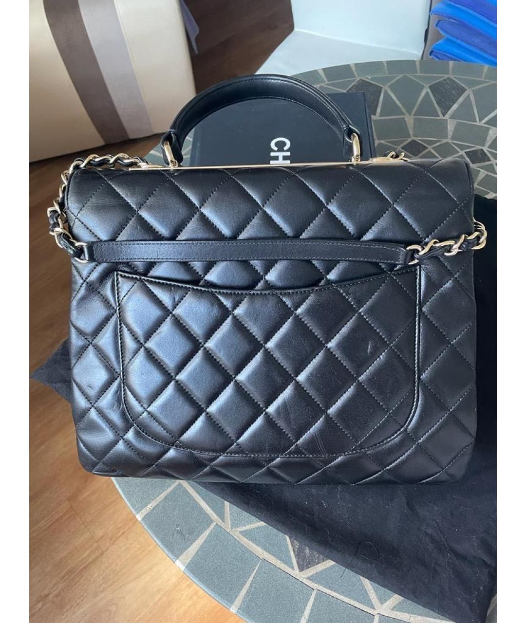 CHANEL Черная кожаная сумка с короткими ручками, фото 2