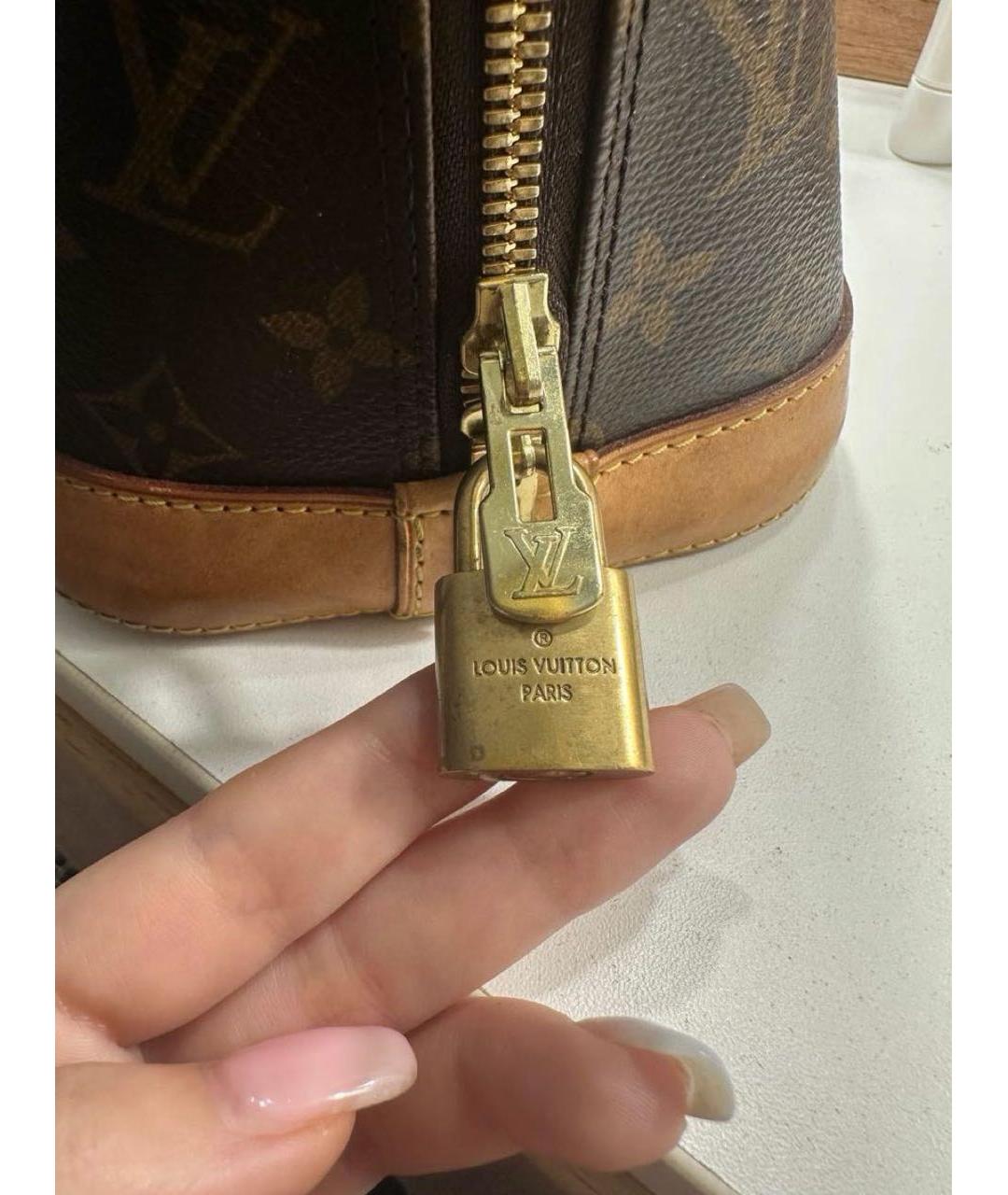 LOUIS VUITTON Коричневая сумка с короткими ручками, фото 4