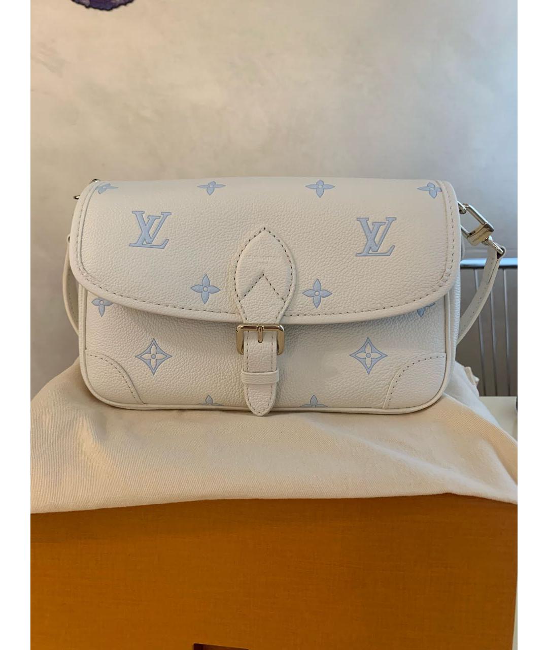 LOUIS VUITTON Белая кожаная сумка через плечо, фото 7