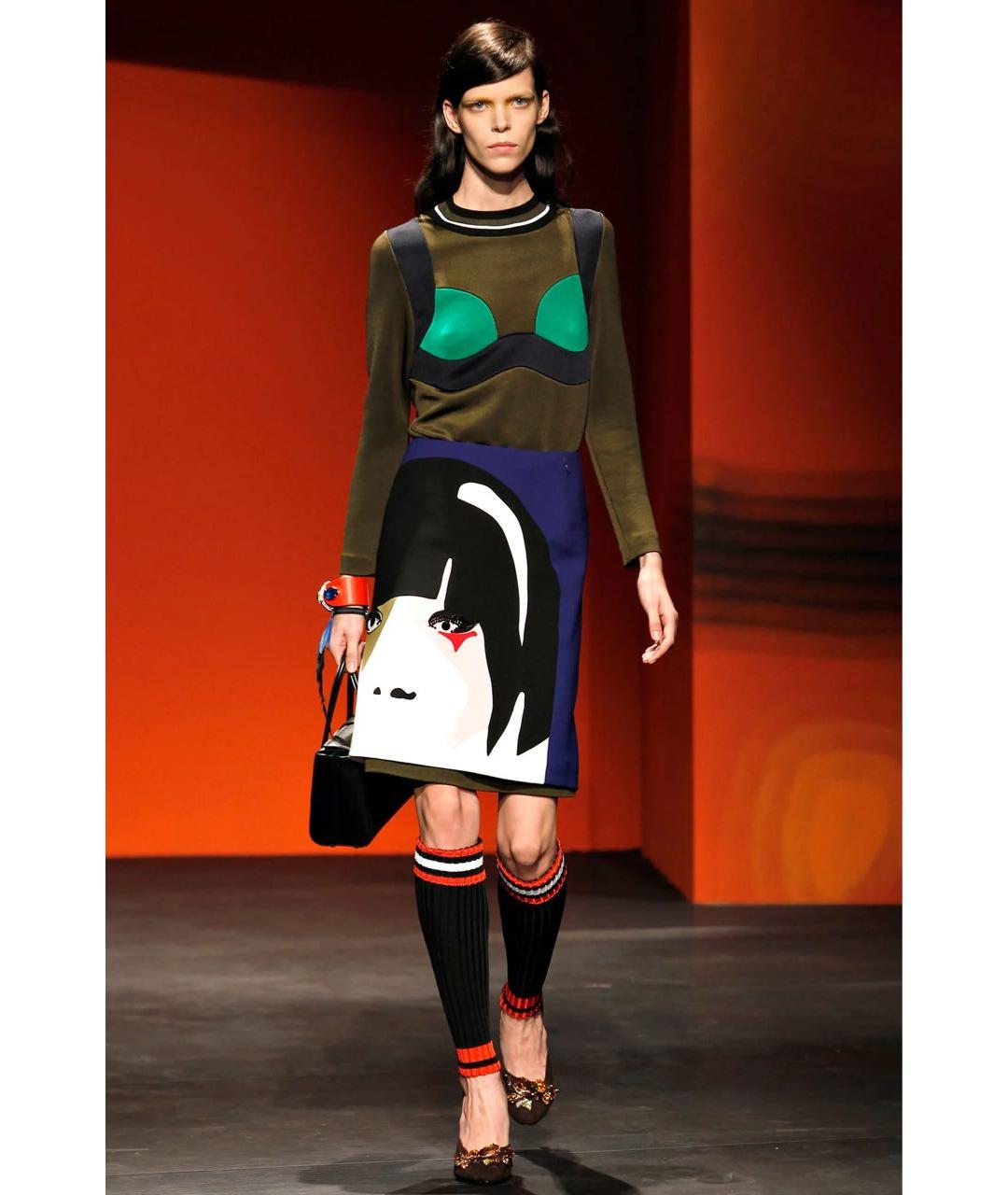 PRADA Зеленые вискозное повседневное платье, фото 7