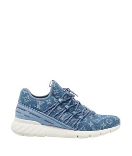 LOUIS VUITTON Низкие кроссовки / кеды