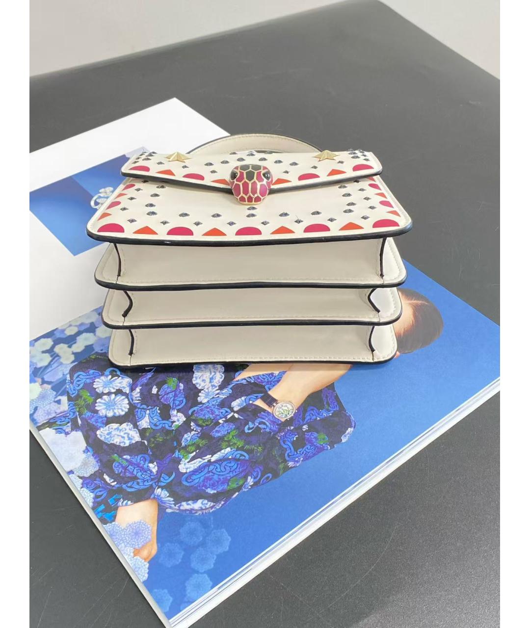 BVLGARI Белая кожаная сумка через плечо, фото 6