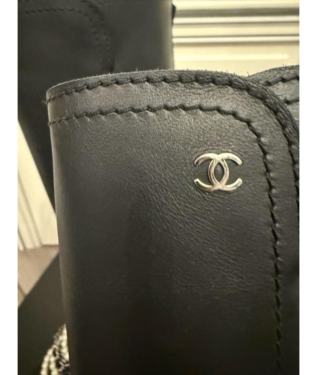 CHANEL Черные кожаные сапоги, фото 6