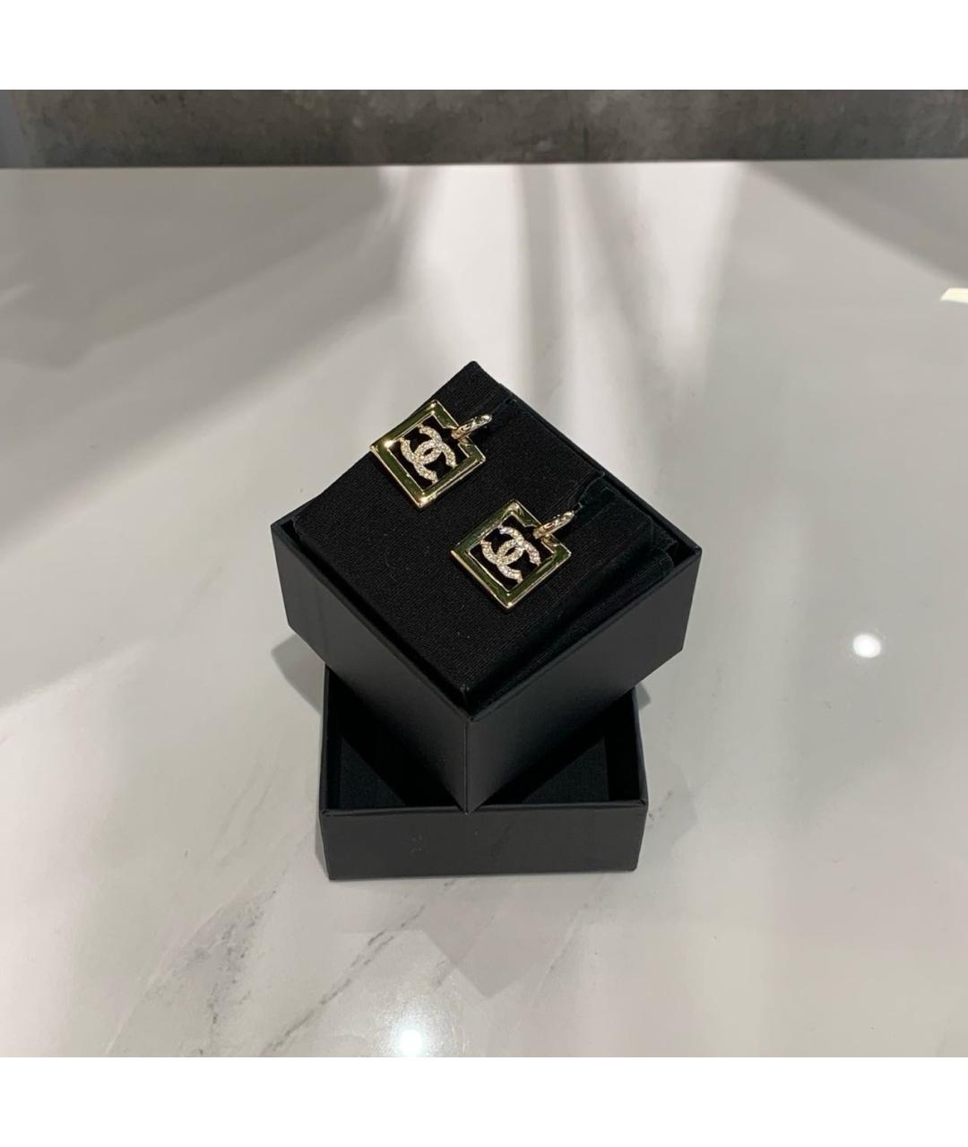 CHANEL Золотые серьги, фото 2