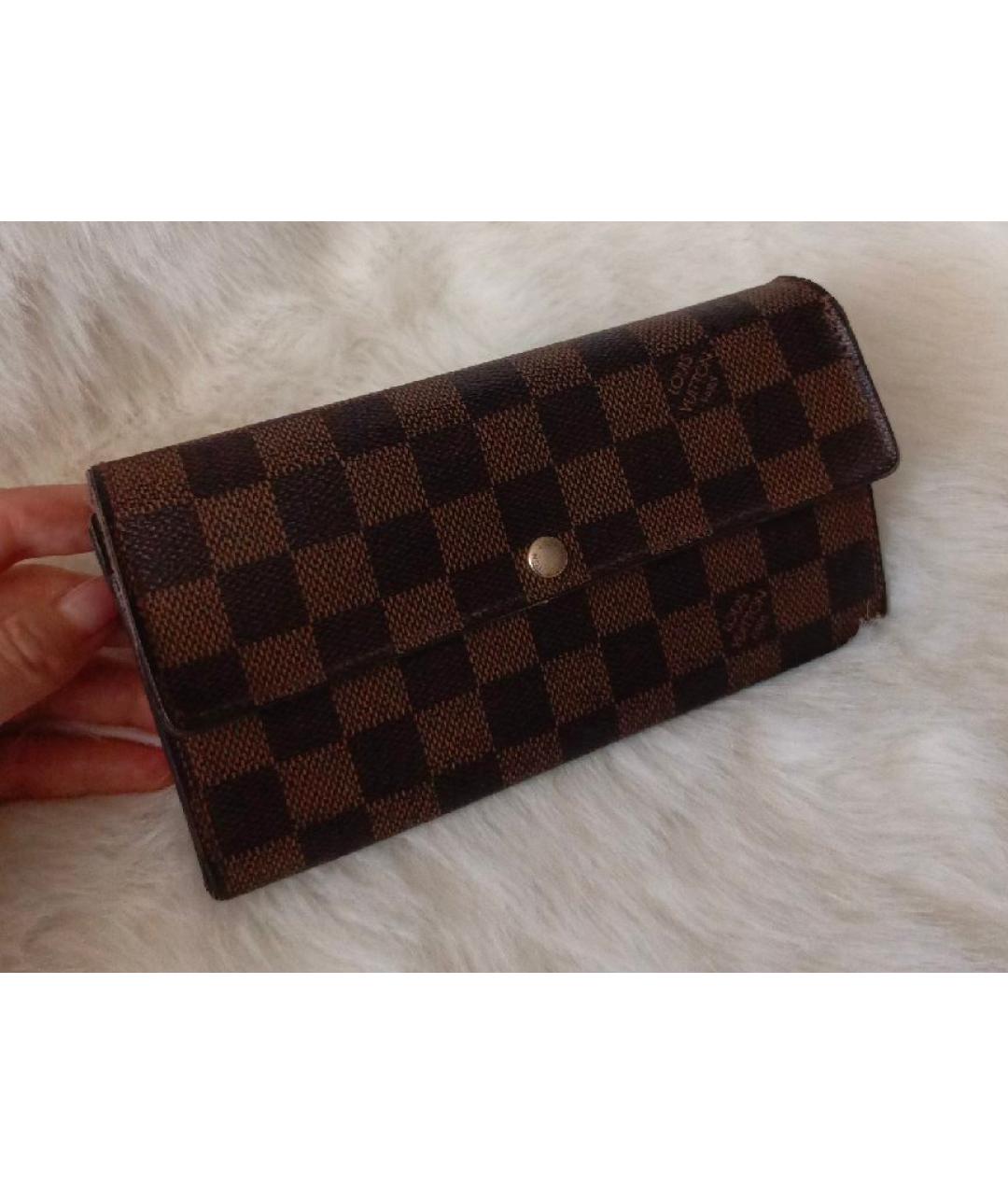 LOUIS VUITTON Коричневый кошелек, фото 2