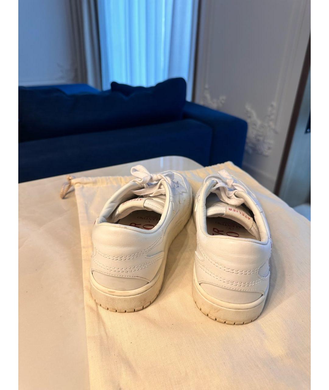 RED VALENTINO Белые кожаные кроссовки, фото 4