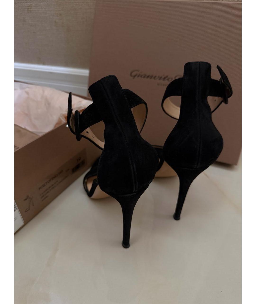 GIANVITO ROSSI Черные замшевые босоножки, фото 4