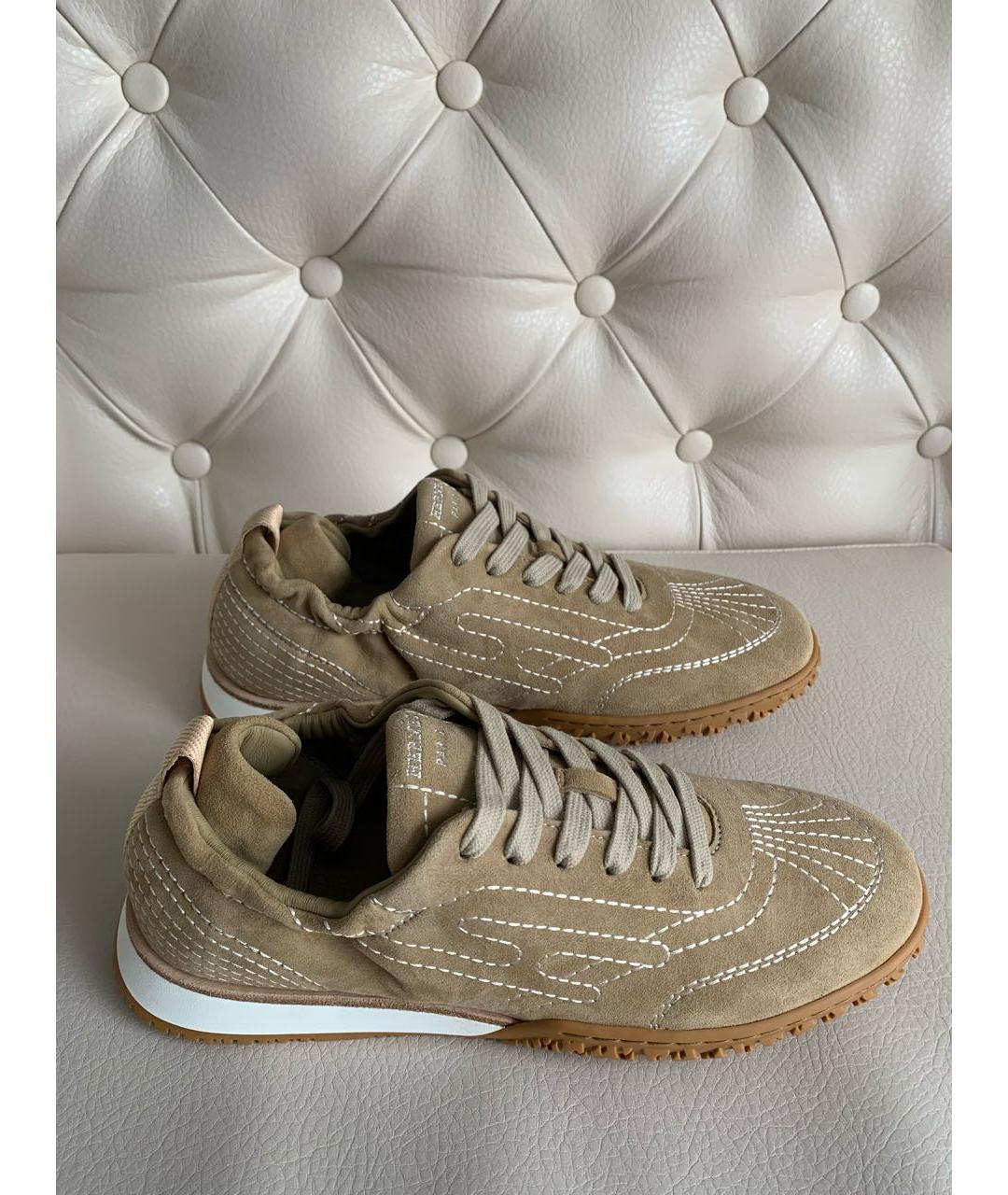HERMES Бежевые замшевые кроссовки, фото 8