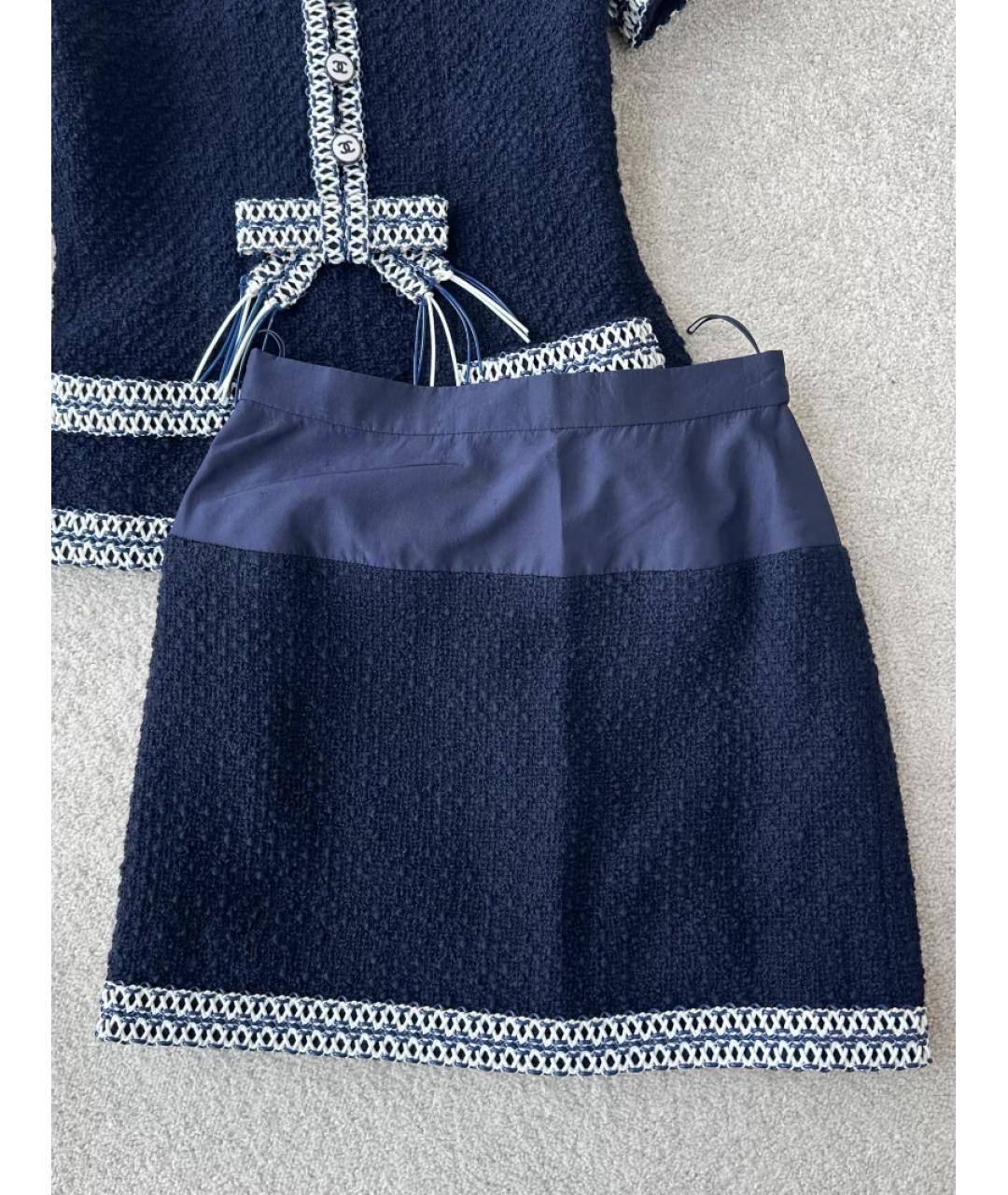 CHANEL Темно-синий твидовый костюм с юбками, фото 5