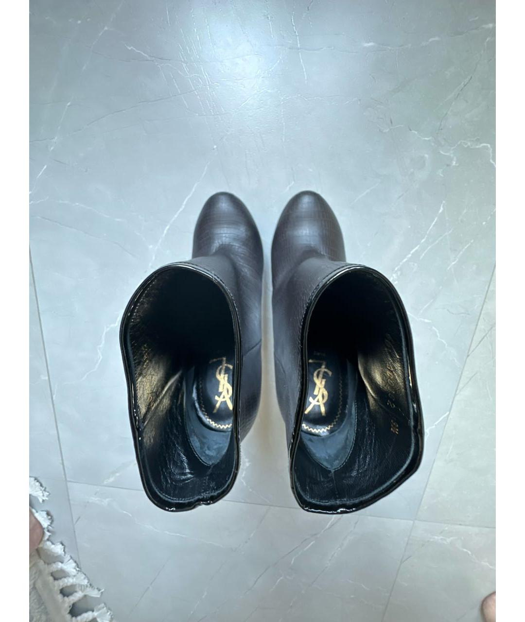 SAINT LAURENT Антрацитовые кожаные ботильоны, фото 3