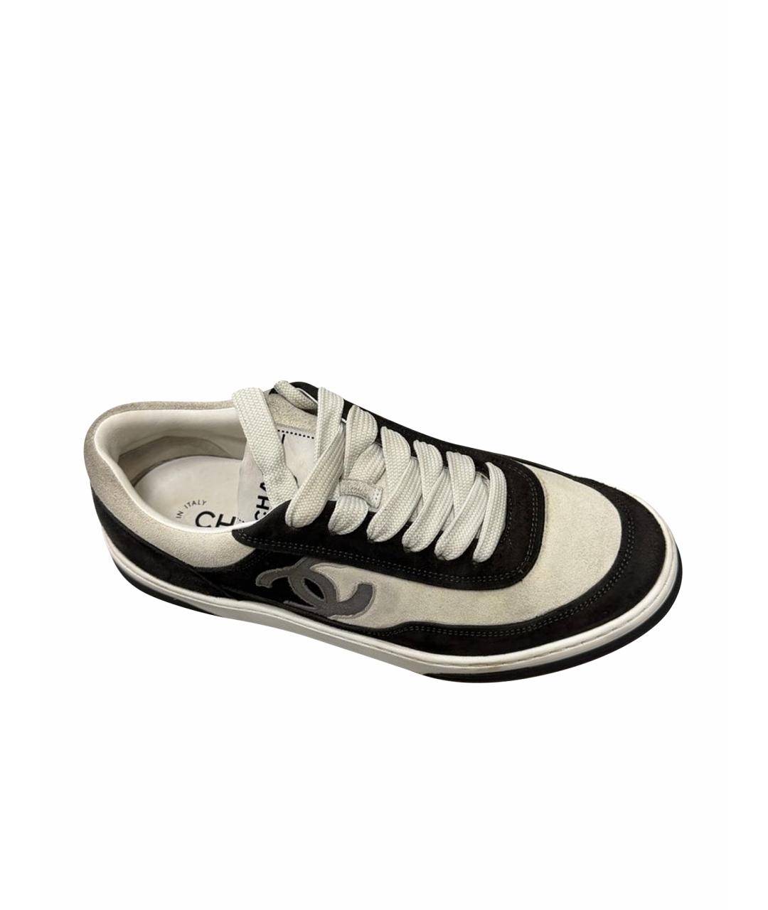 CHANEL Бежевые замшевые кеды, фото 1