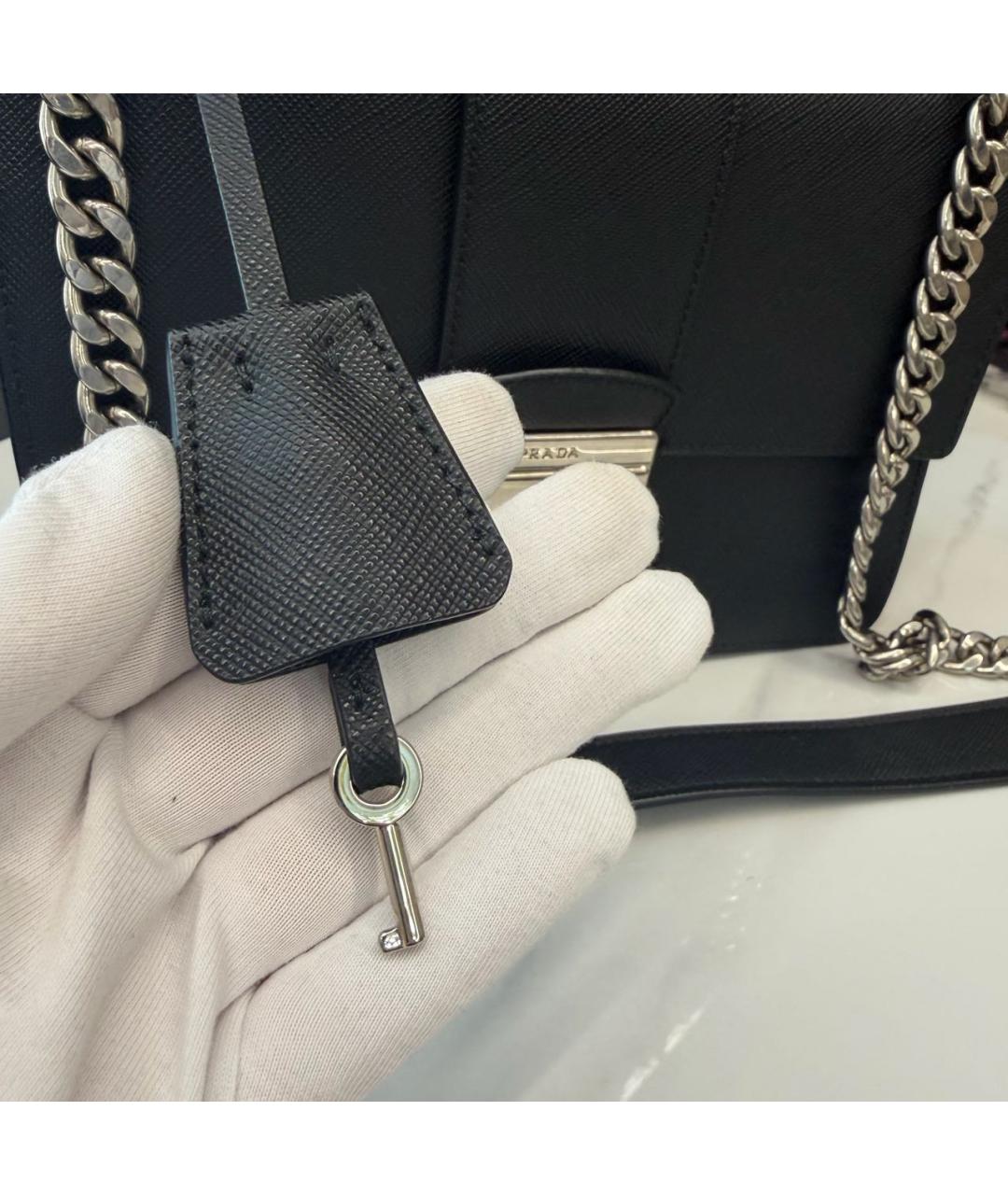 PRADA Черная кожаная сумка с короткими ручками, фото 7