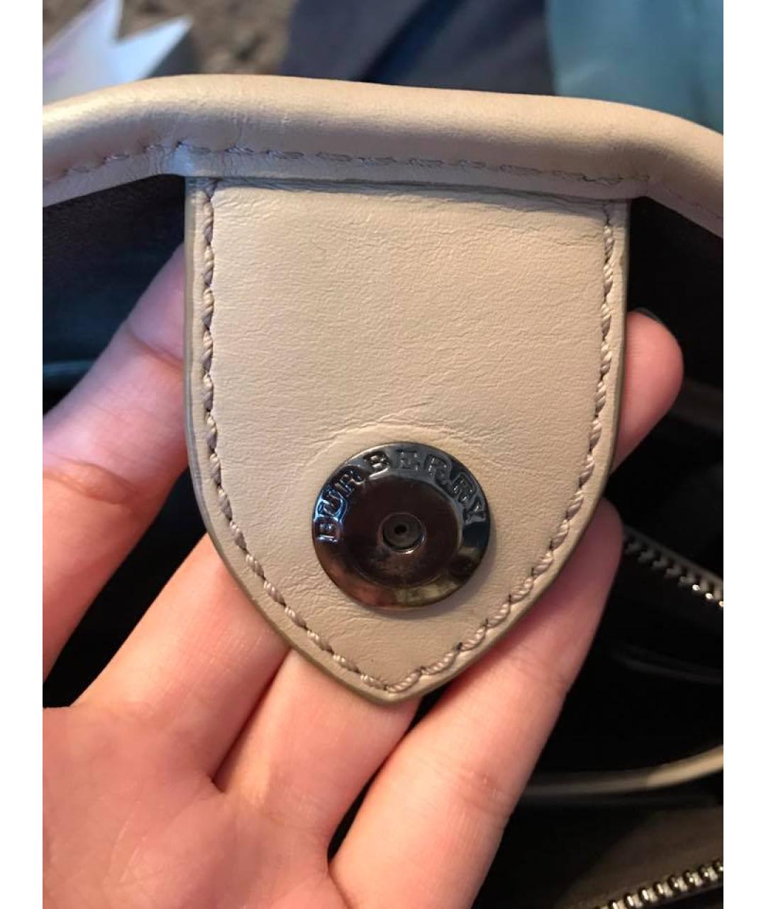 BURBERRY Серая кожаная сумка через плечо, фото 4