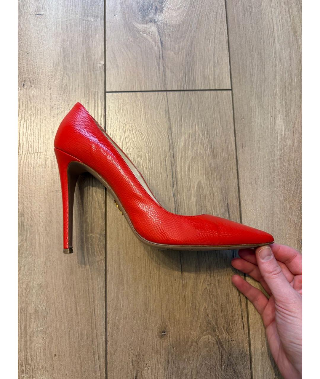 PRADA Красные кожаные туфли, фото 5