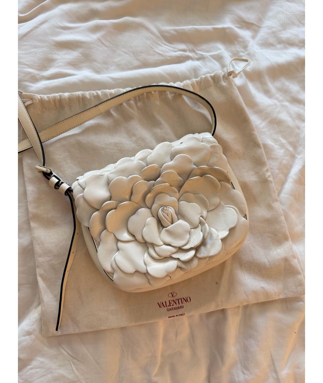 VALENTINO Белая кожаная сумка через плечо, фото 2