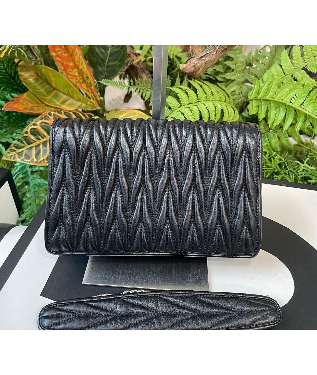 MIU MIU Черная кожаная сумка через плечо, фото 3