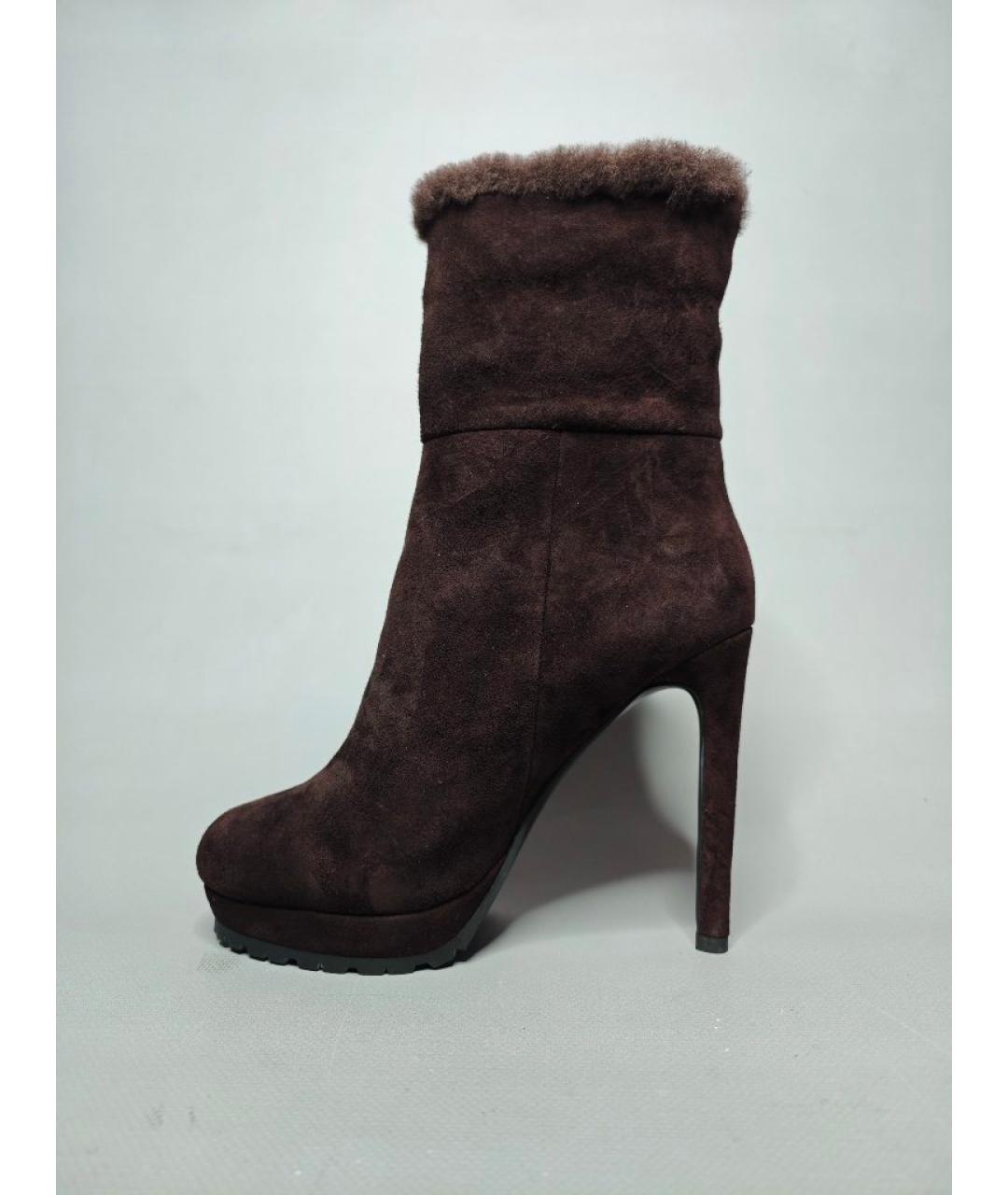 LOUIS VUITTON Коричневые замшевые полусапоги, фото 3