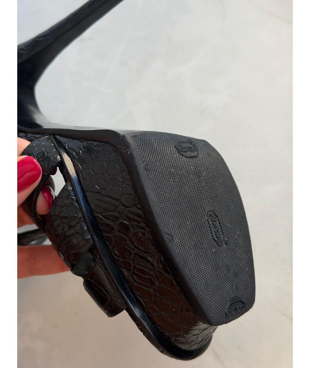 SAINT LAURENT Черные кожаные босоножки, фото 3