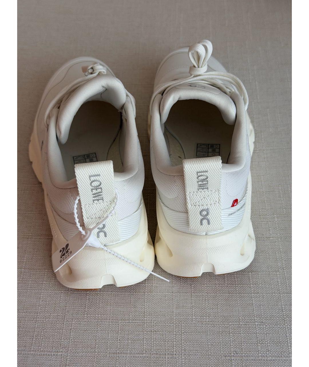 LOEWE Белые кроссовки, фото 4