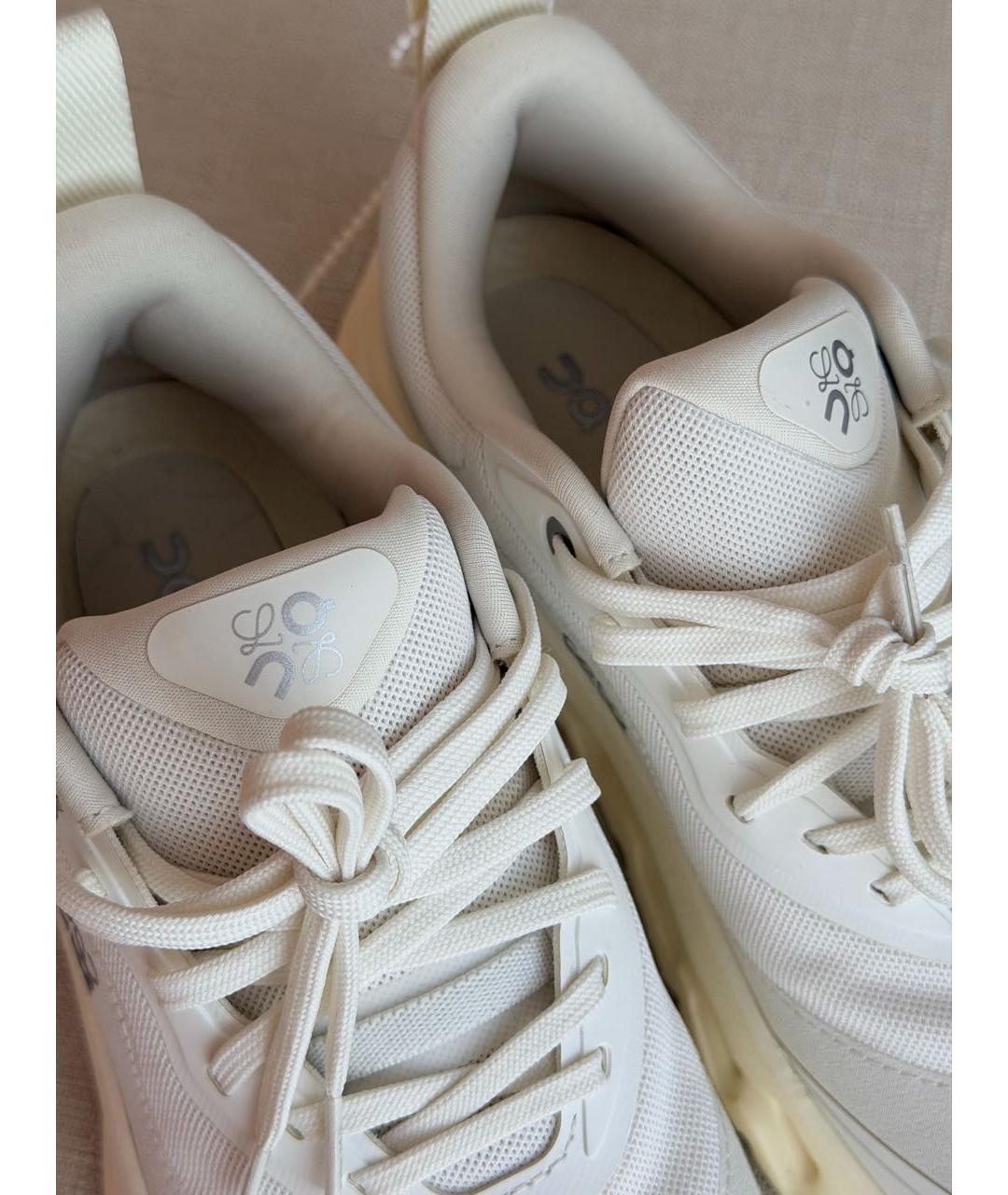LOEWE Белые кроссовки, фото 3