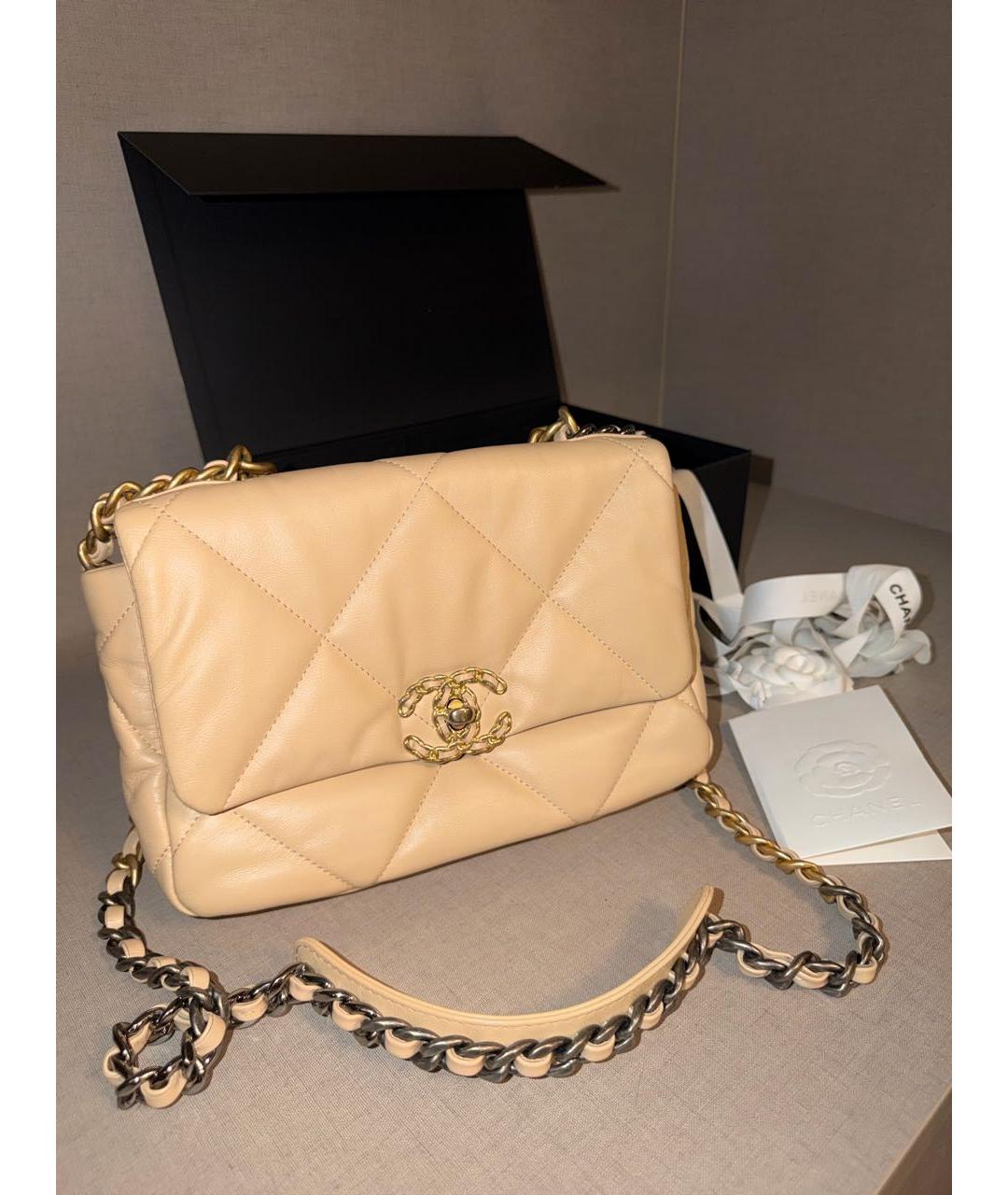 CHANEL Бежевая кожаная сумка через плечо, фото 7