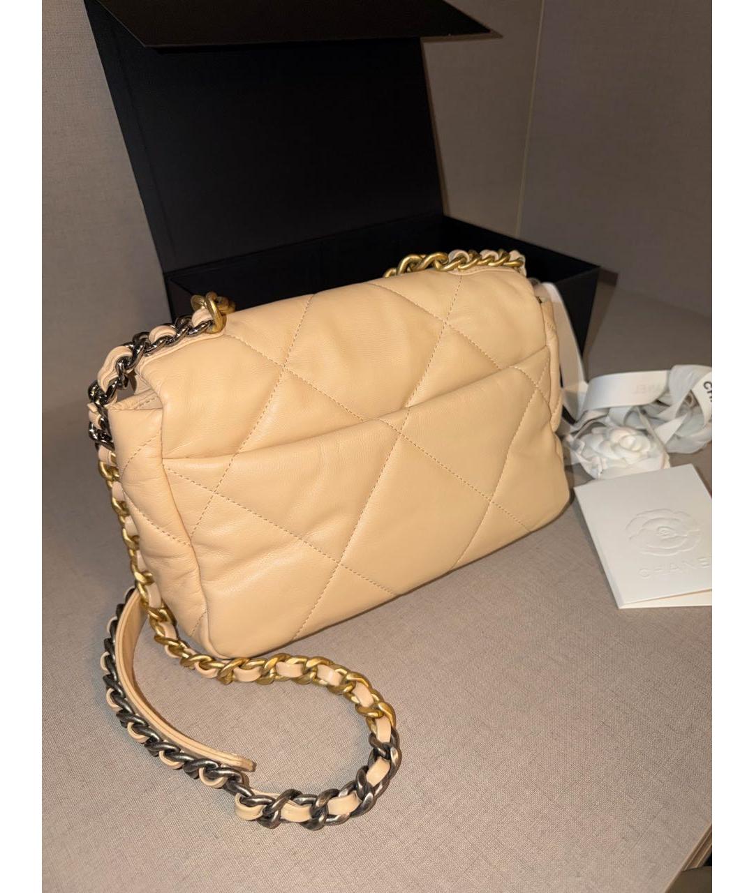 CHANEL Бежевая кожаная сумка через плечо, фото 3