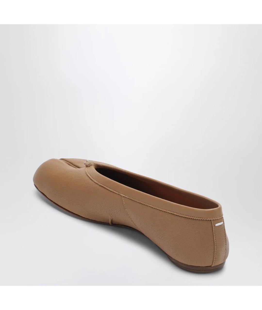 MAISON MARGIELA Бежевые кожаные балетки, фото 2