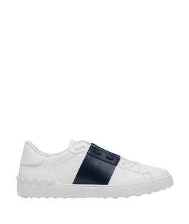 VALENTINO Низкие кроссовки / кеды