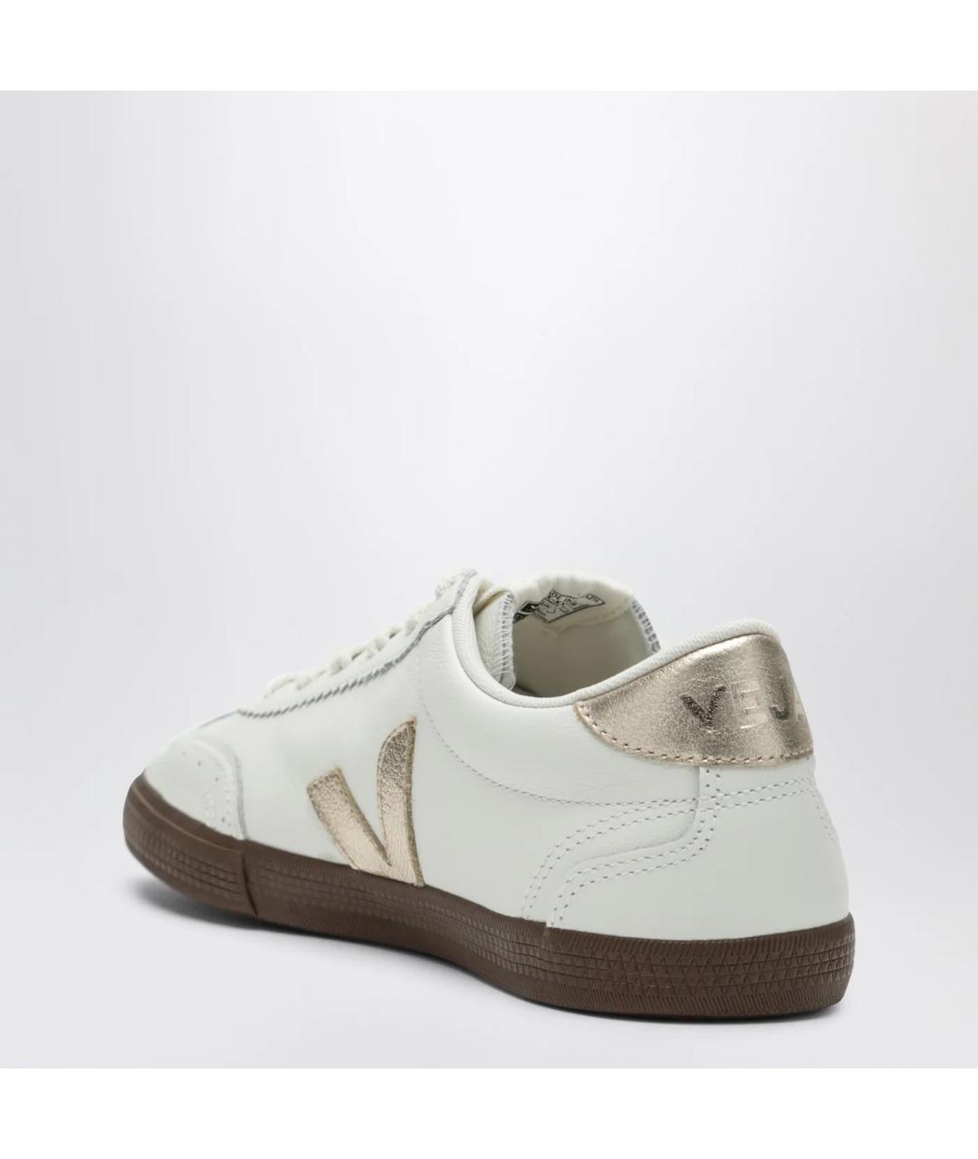 VEJA Белые кожаные кроссовки, фото 2