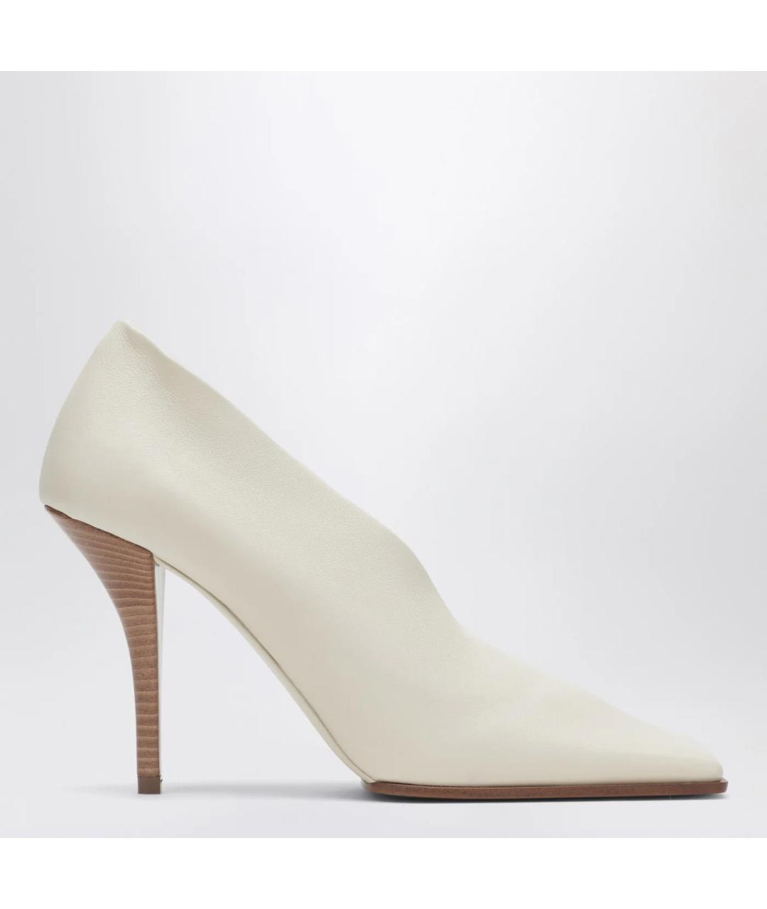 ALAIA Бежевые кожаные туфли, фото 3