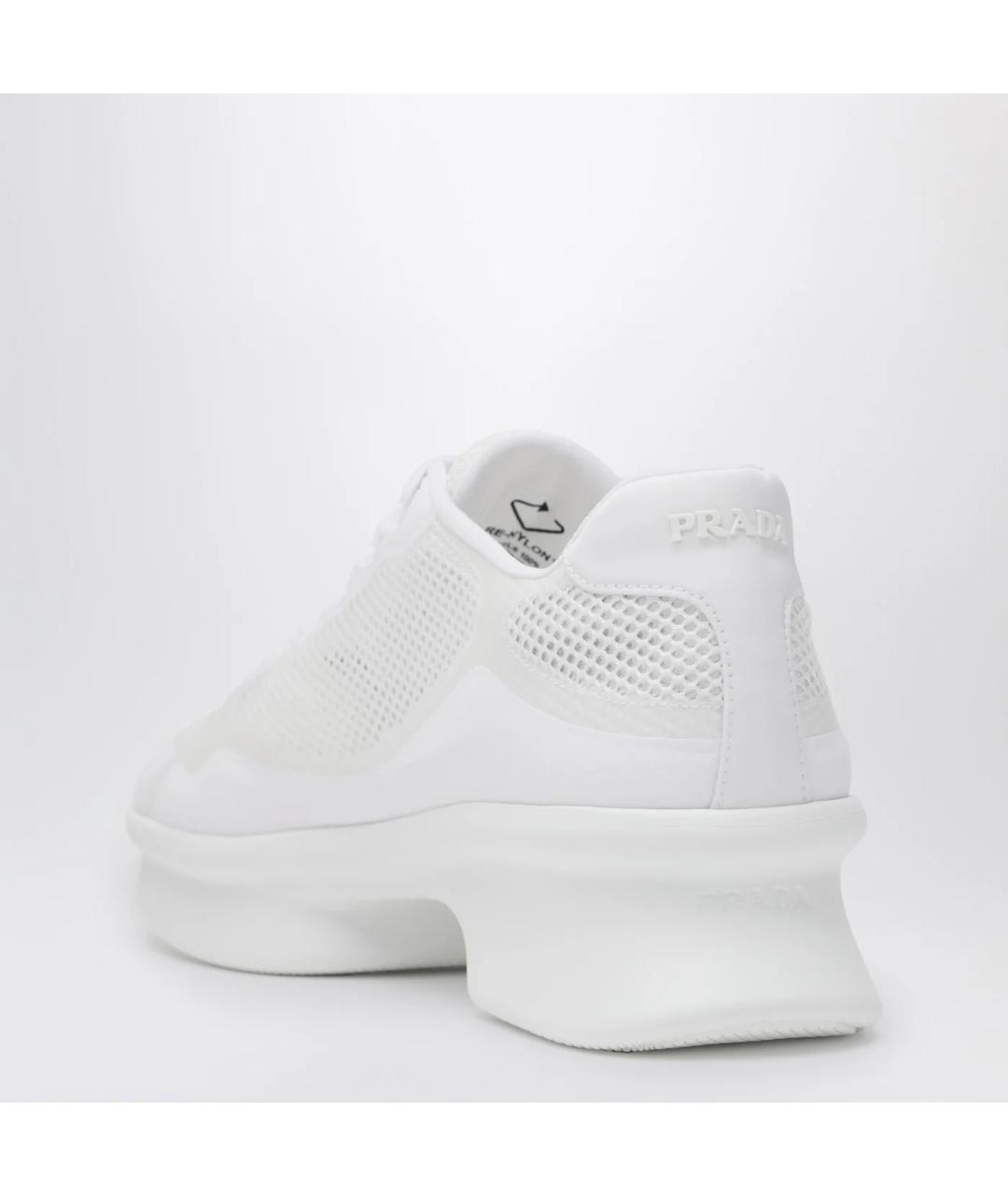 PRADA Белые текстильные кроссовки, фото 2