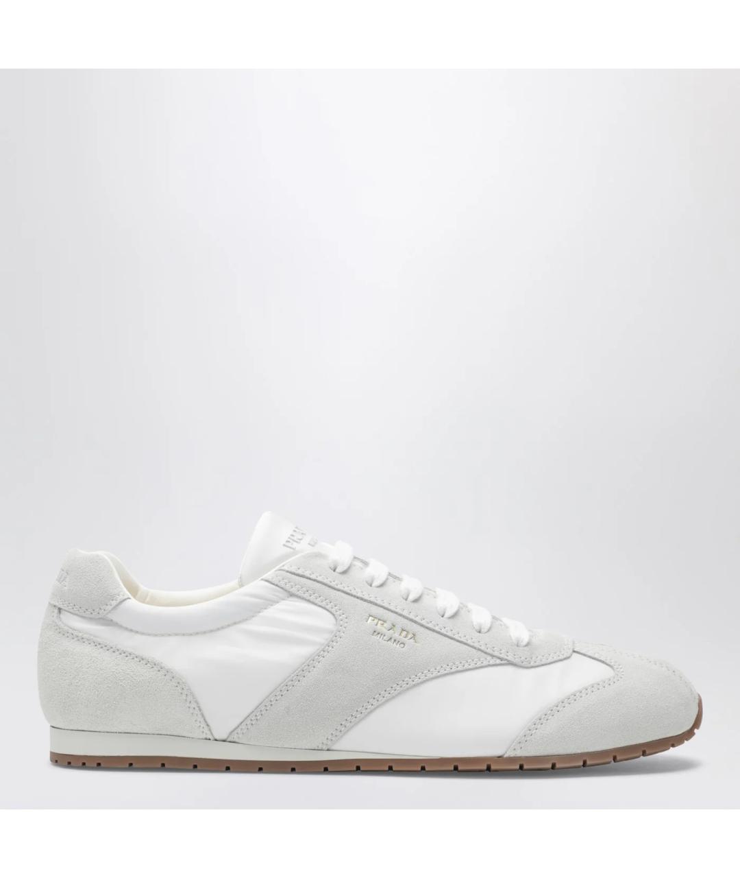 PRADA Белые замшевые низкие кроссовки / кеды, фото 3