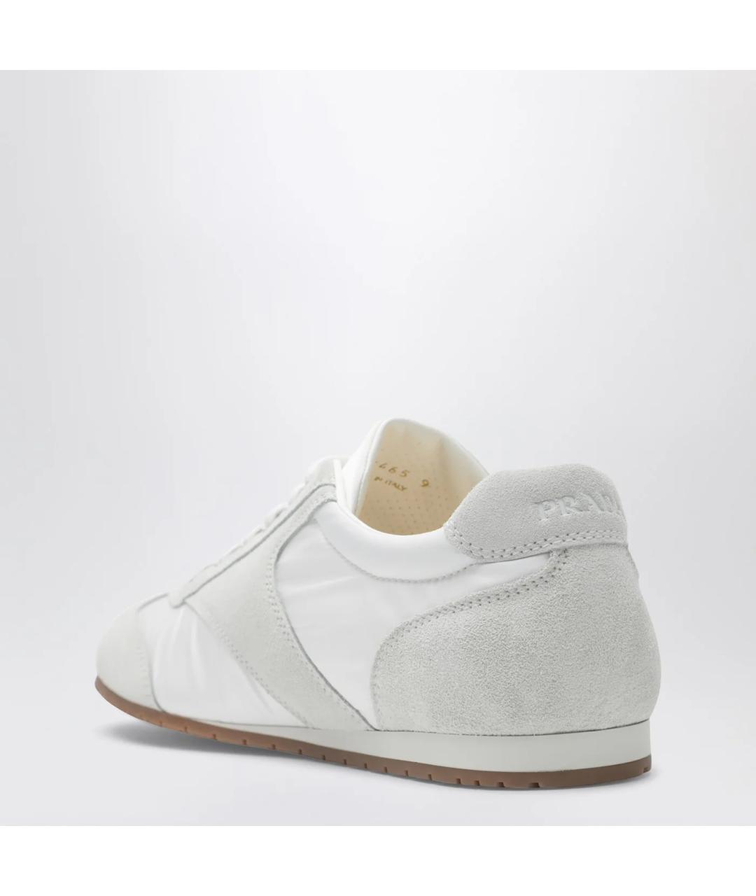 PRADA Белые замшевые низкие кроссовки / кеды, фото 2