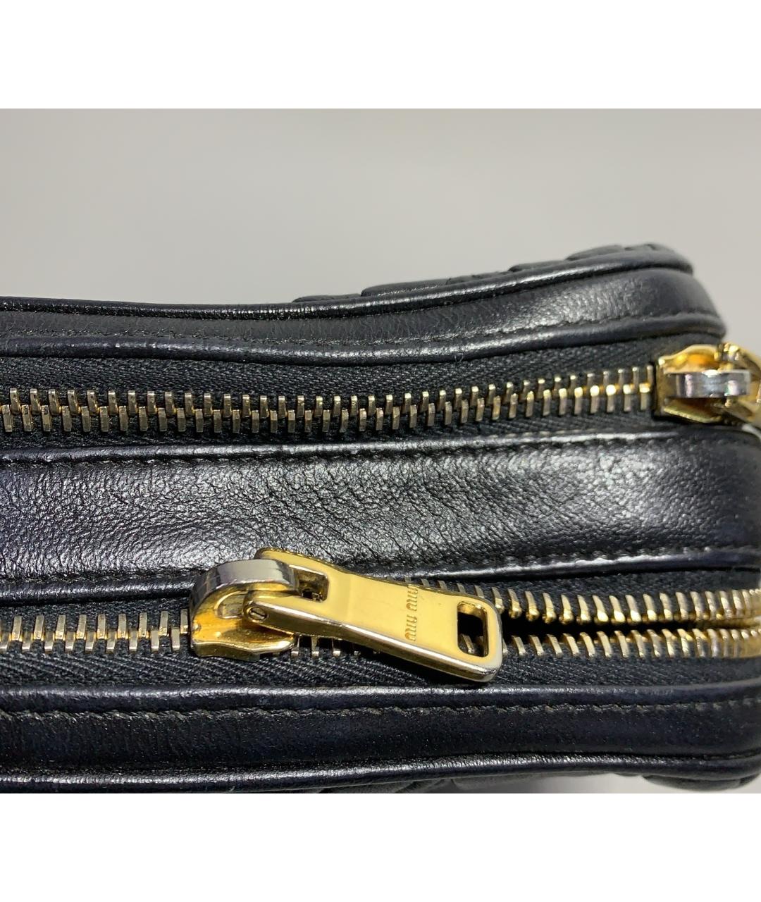 MIU MIU Черная кожаная сумка через плечо, фото 5