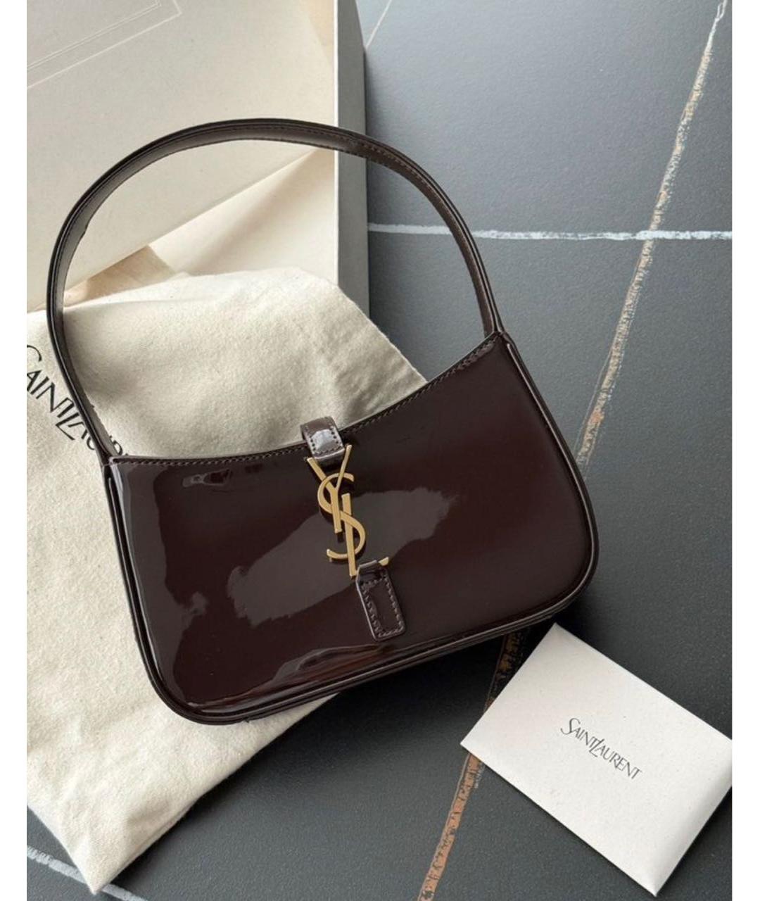 SAINT LAURENT Коричневая сумка с короткими ручками из лакированной кожи, фото 7
