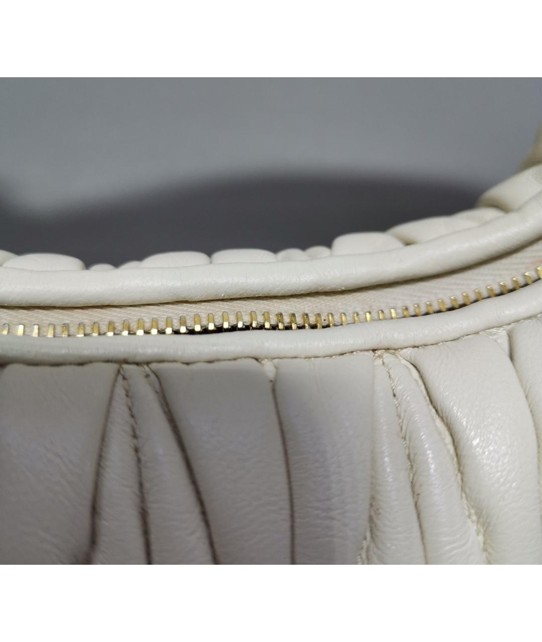MIU MIU Белая кожаная сумка с короткими ручками, фото 2