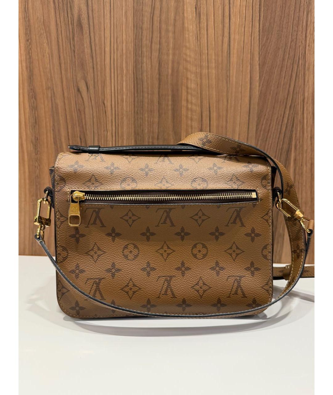LOUIS VUITTON Коричневая сумка через плечо, фото 3
