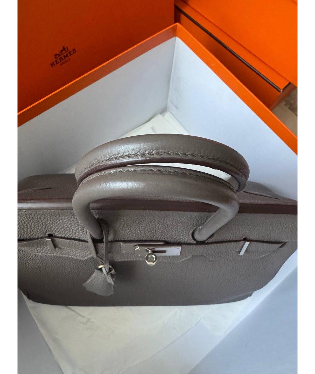 HERMES Серая кожаная сумка с короткими ручками, фото 3