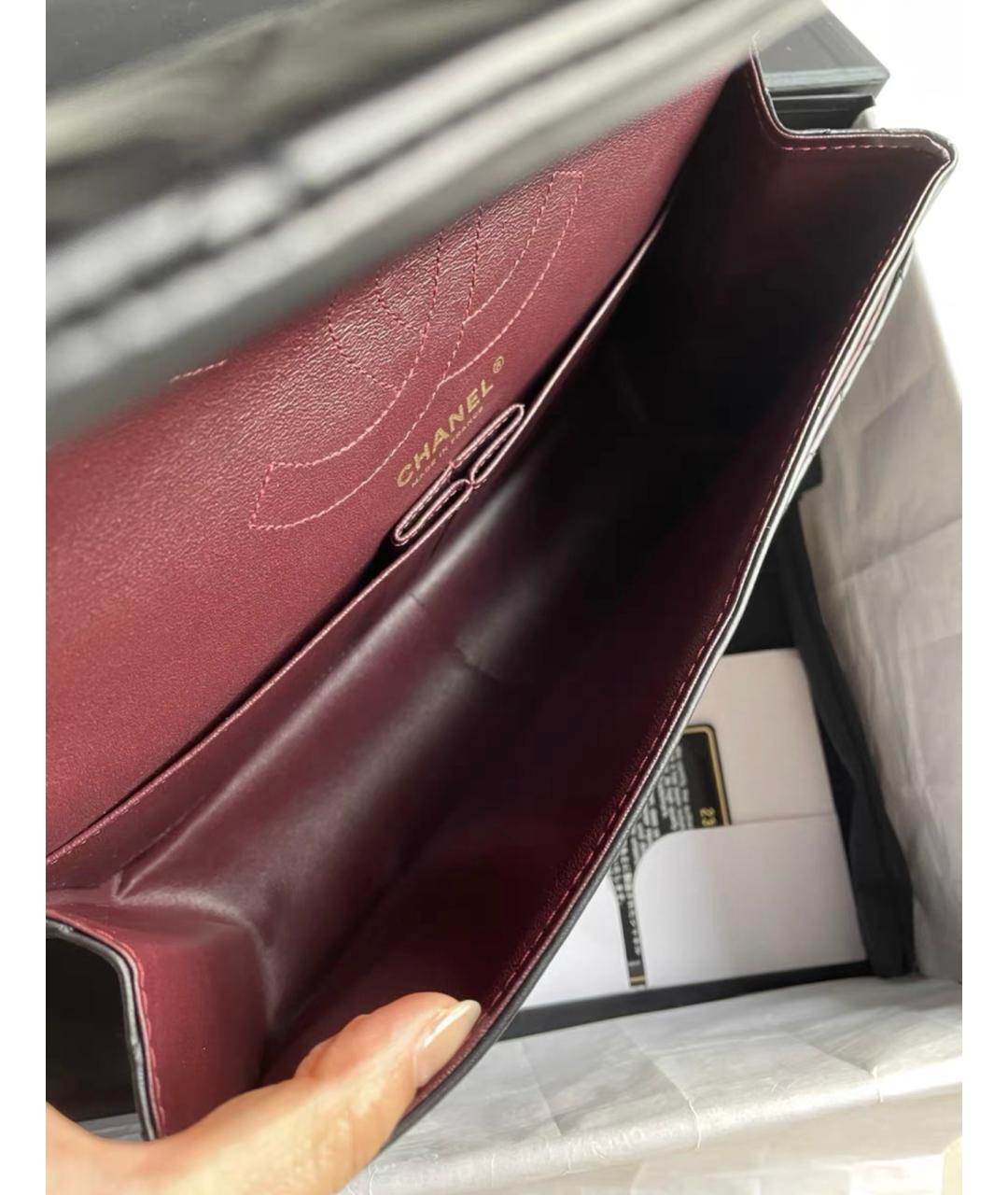 CHANEL Черная кожаная сумка через плечо, фото 7