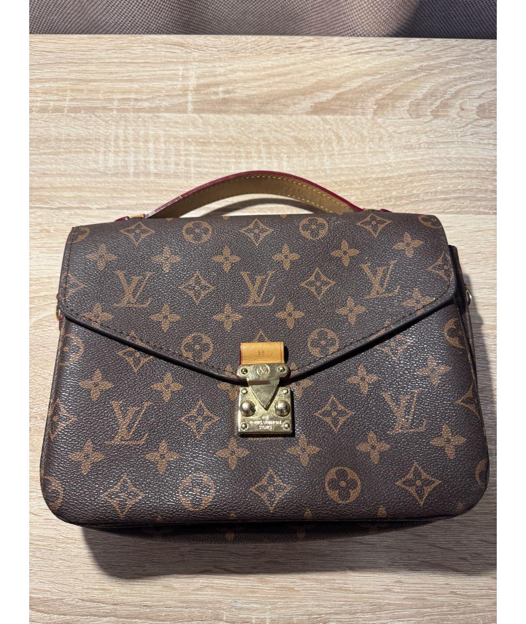 LOUIS VUITTON Коричневая сумка через плечо, фото 5