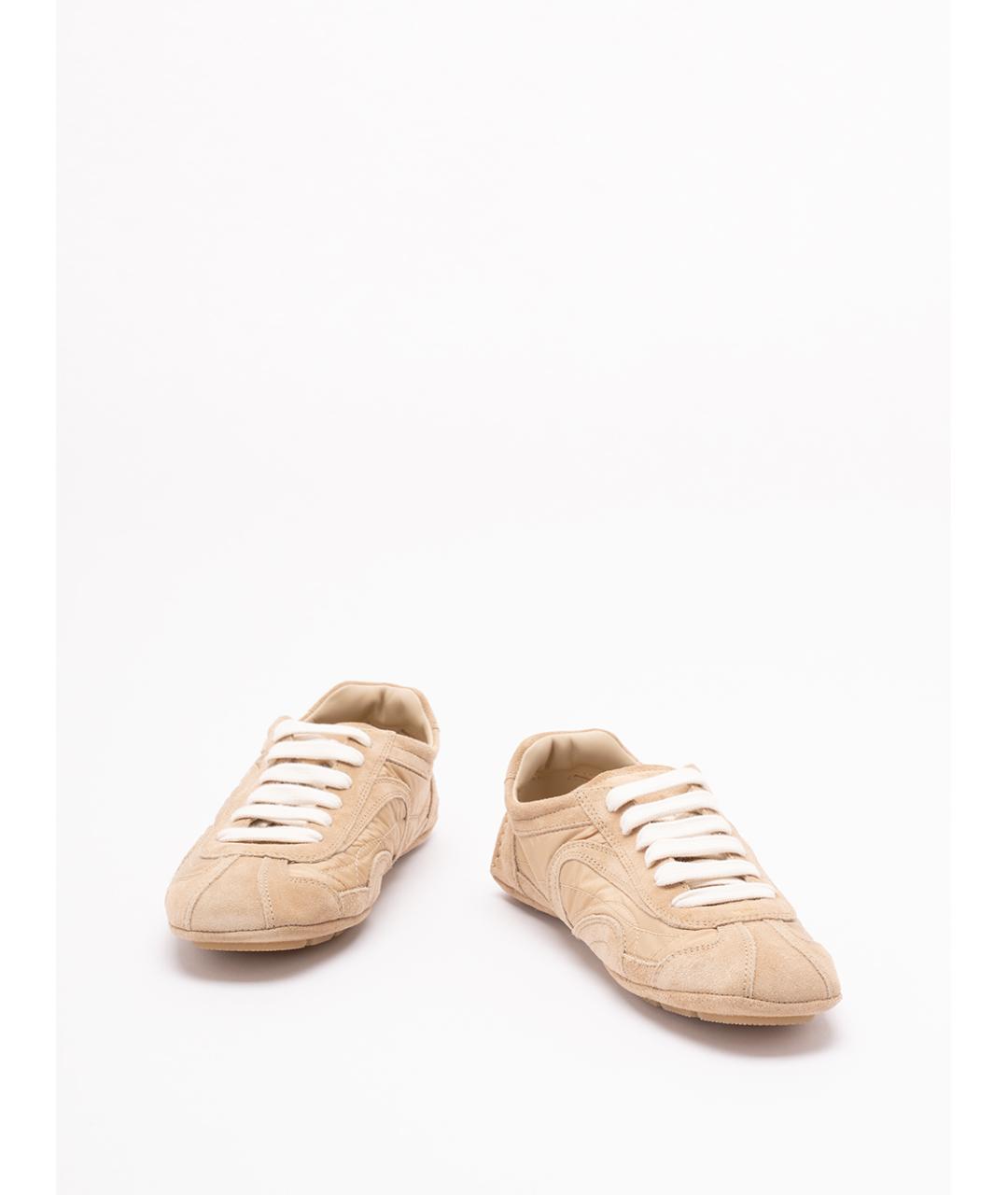 PRADA Бежевые замшевые кроссовки, фото 2