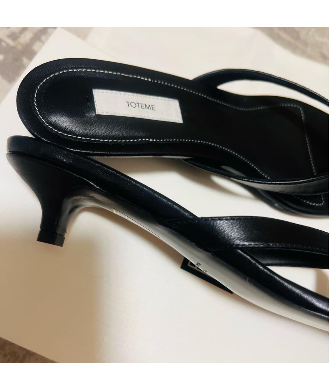 TOTEME Черные кожаные сабо, фото 6