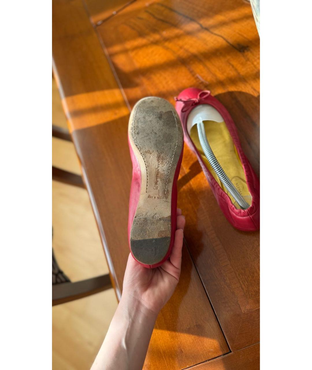 BOTTEGA VENETA Красные кожаные балетки, фото 5